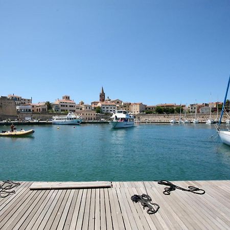 Piper'S Boat Hotel Alghero Bagian luar foto