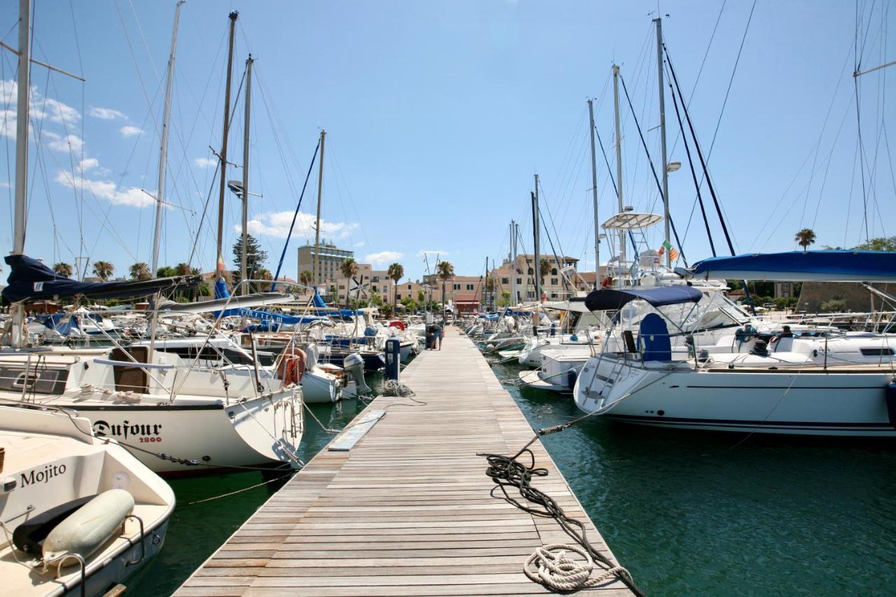 Piper'S Boat Hotel Alghero Bagian luar foto